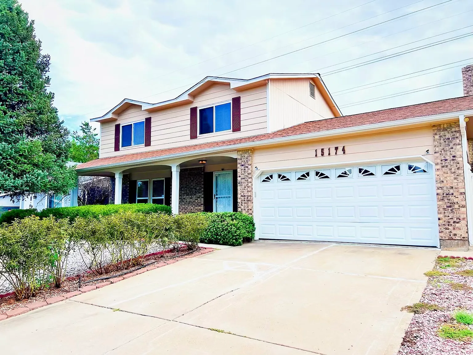 4 bed, 2748 sqft, $2,950 — Photo 1