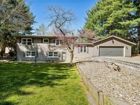 29597 County Road 118, Elkhart, IN 46517