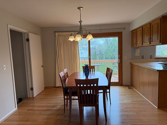 4th image of 33426 Harlan Dr