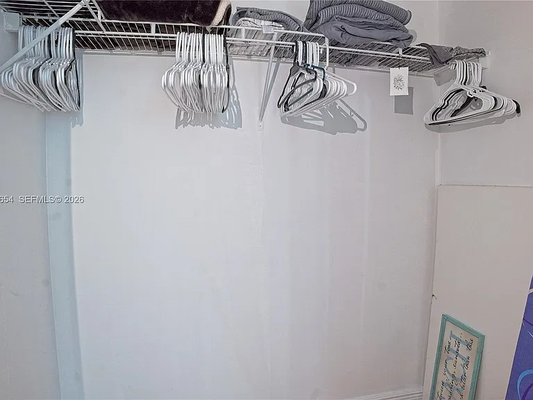 31 SE 5th Ave #1203 — Photo 16
