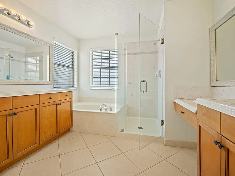 9058 Alexandra Cir — Photo 23
