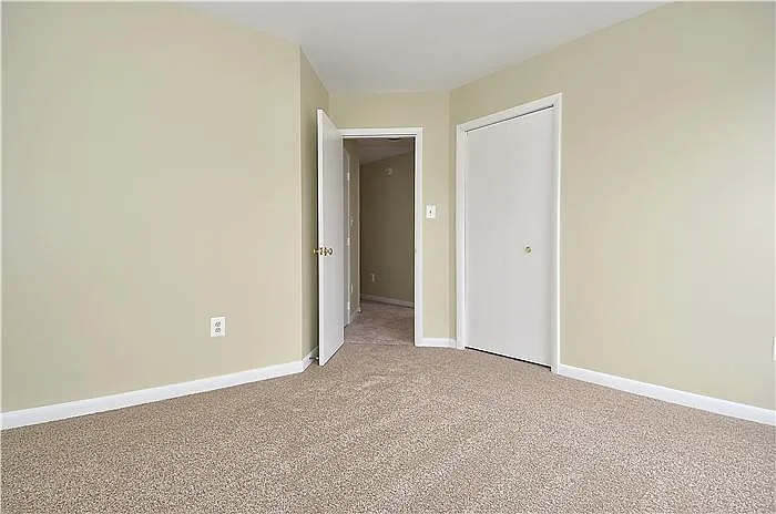 18113 Royal Bonnet Cir — Photo 3