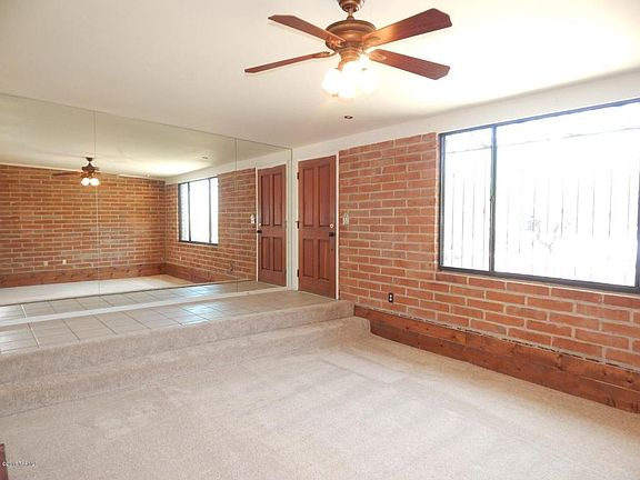 3rd image of 2843 W Kelso Pl