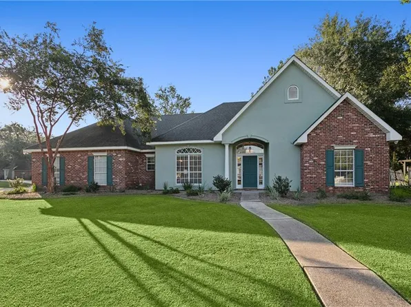 655 Apache Dr, Abita Springs, LA 70420