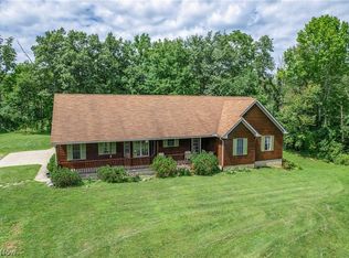 1211 Monroe Rd, Wakeman, OH 44889