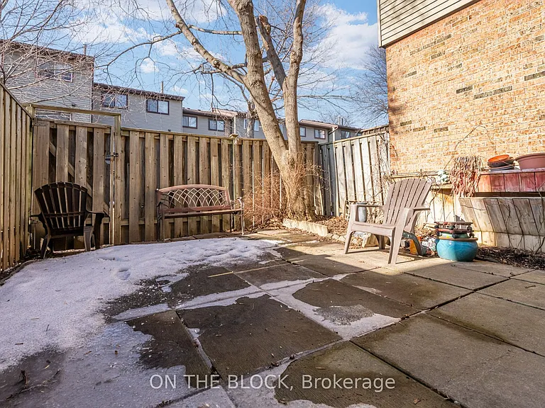 47 Carleton Pl — Photo 42
