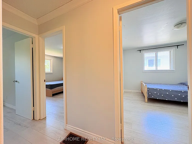 70 Micmac Cres — Photo 12
