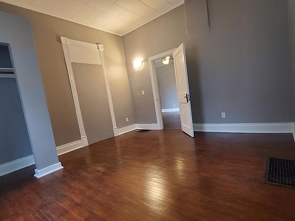 4th image of 1451 N 26th St