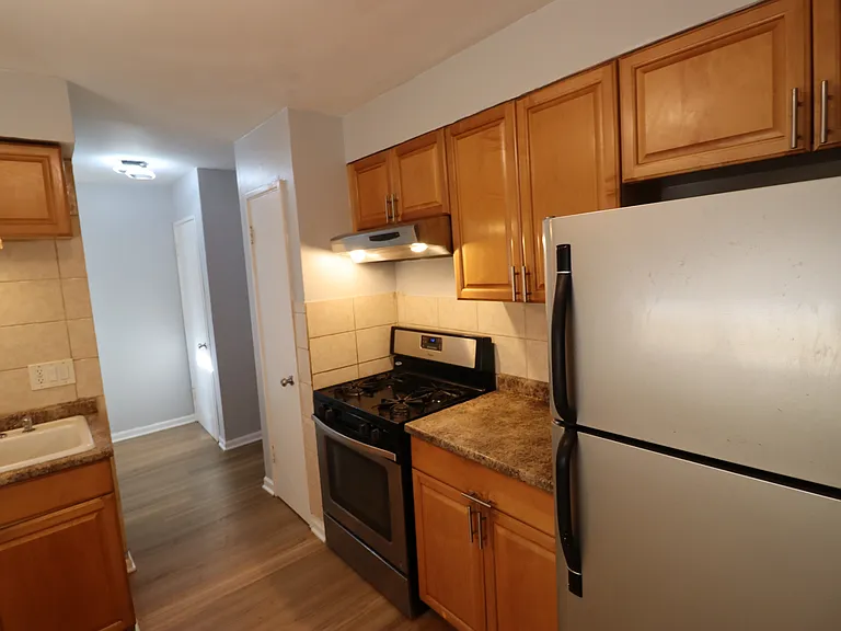 4863 Carol St — Photo 5