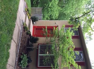 8368 Fern Leaf Ct, Springfield, VA 22153