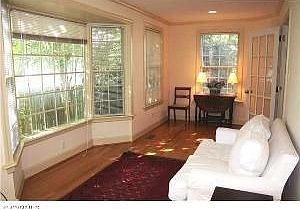 4th image of 8 Granite Ave