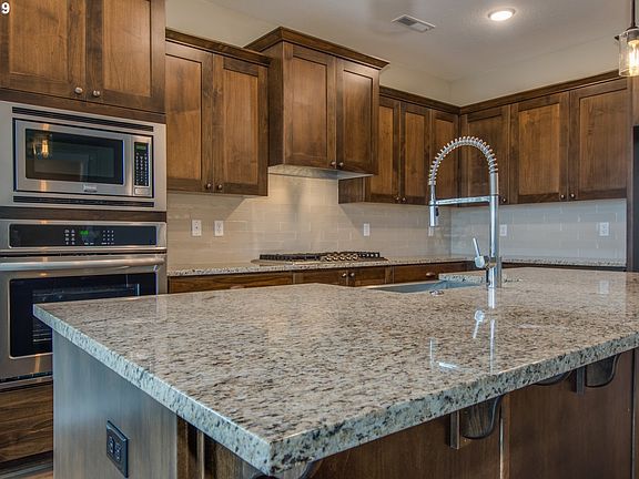 5th image of 1612 NE Oriole Ct Lot 79