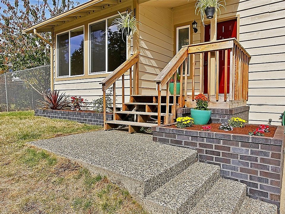 1st image of 3591 Westminster Dr SE
