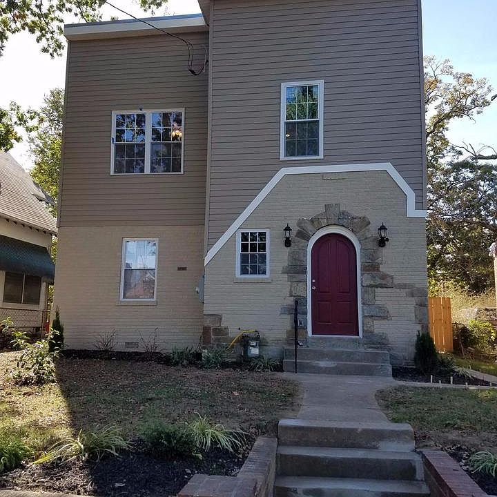 1st image of 519 Lebaum St SE