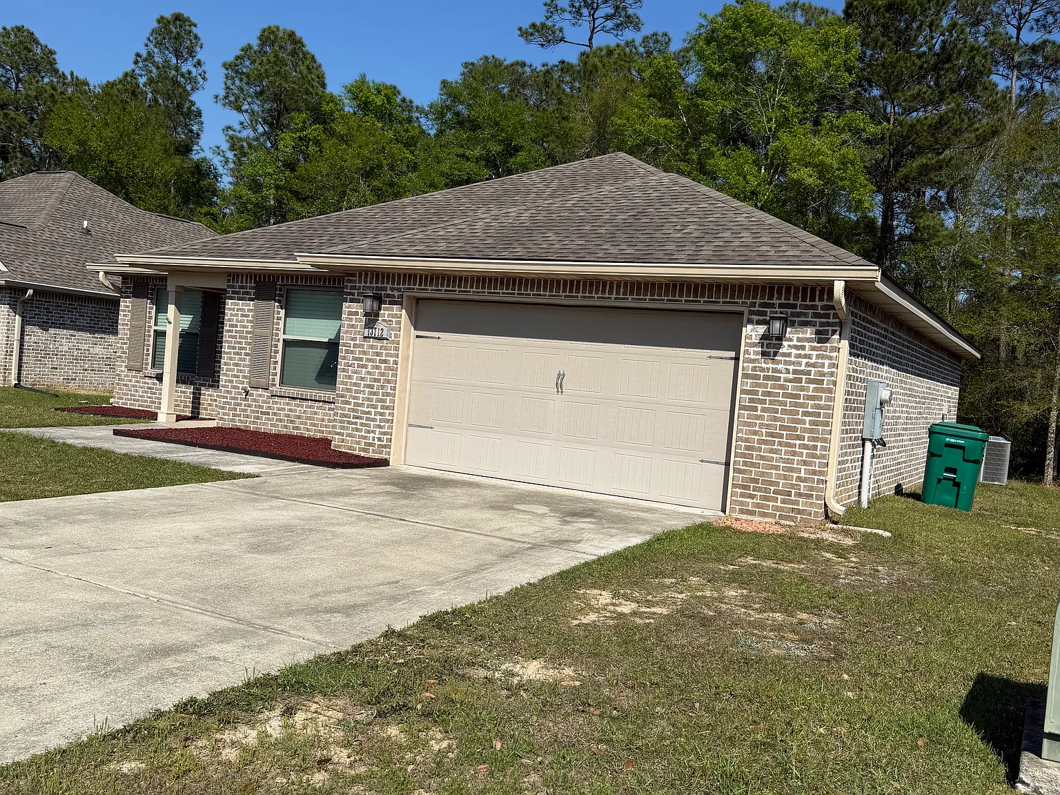 13712 Fox Hill Dr — Photo 3