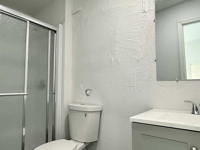 3636 1/2 University Ave — Photo 6