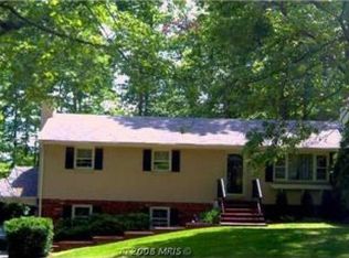 11941 Waples Mill Rd, Oakton, VA 22124