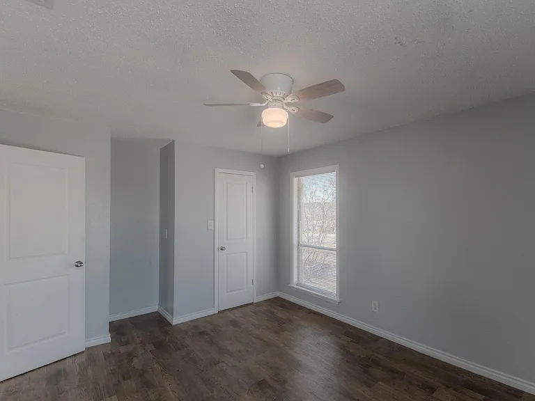 100 Uhland Rd #3 — Photo 21