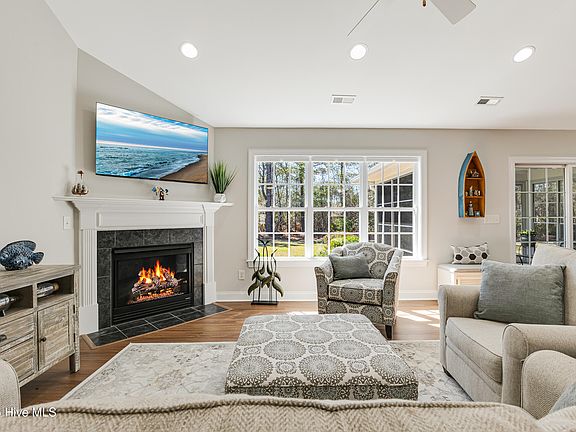 4th image of 1162 Lillibridge Drive
