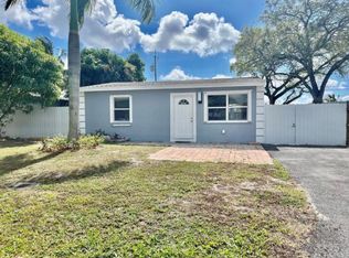 3013 Giuliano Ave, Lake Worth, FL 33461