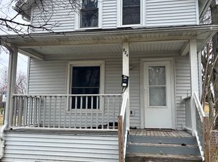 924 Chicago Ave, Lansing, MI 48915