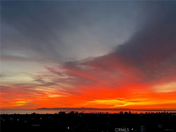 8 Fathom Dr, Corona Del Mar, CA 92625