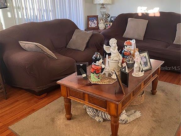 2nd image of 1330 Waikiki Way