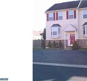 1st image of 179 Valerie Ln