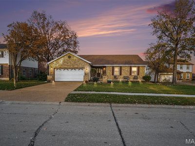 5840 Mango Dr, Saint Louis, MO, 63129