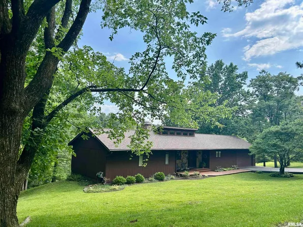 304 May Apple Ln, Carbondale, IL 62903