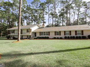 2021 Emory Dr, Tifton, GA 31794