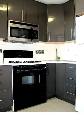 Sold by Universal Pro Realty Group | media 25