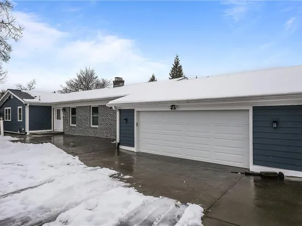144 Harvard St, Cranston, RI 02920