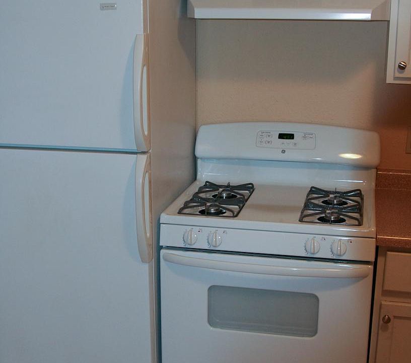 1st image of 2727 Taylor St NE #2