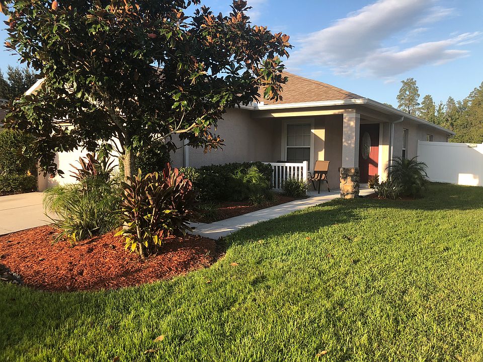1st image of 9856 Edmonton Dr