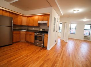 135 Meserole Ave, Brooklyn, NY 11222
