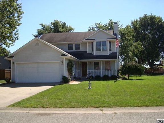 2nd image of 220 Deer Park Ct