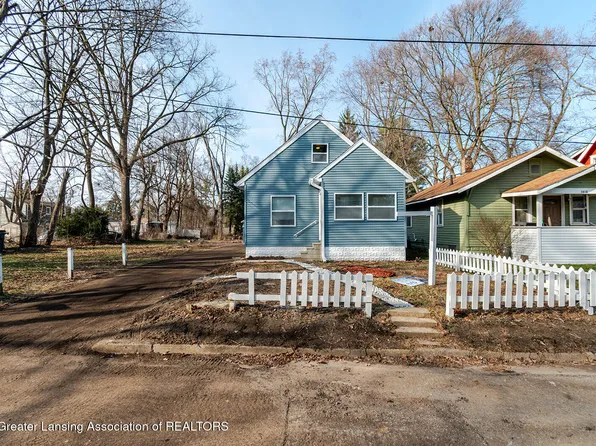 1418 Keeney Ct, Lansing, MI 48915