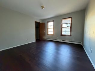 334 Willow St #3, Waterbury, CT 06710