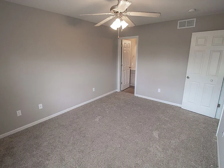 4014 Snowy Owl Dr — Photo 17