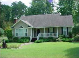 714 Sears St, Saint George, SC 29477