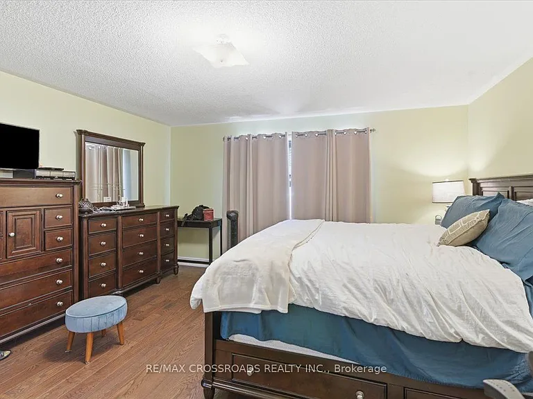 8 Culver Ln — Photo 24