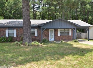 2600 Carywood Dr, Bryant, AR 72022