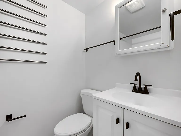8573 Black Star Cir — Photo 24