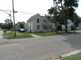 122 Oak St, Dowagiac, MI 49047