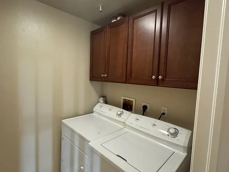 2700 E Cherry Creek South Dr #405 — Photo 6