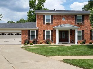 5904 Royal Country Ct, Saint Louis, MO 63129