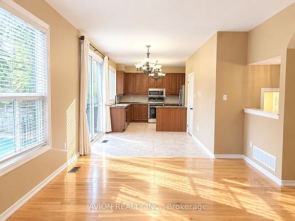 5th image of 1392 Pinecliff Rd