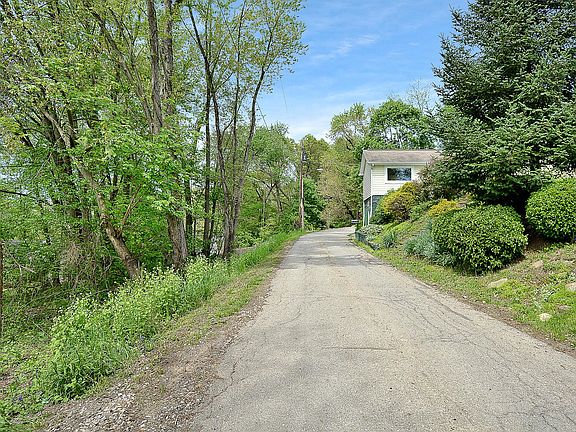 4th image of 339 West St #0