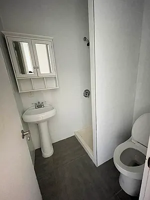 Rented by Lang Realty LLC | media 5